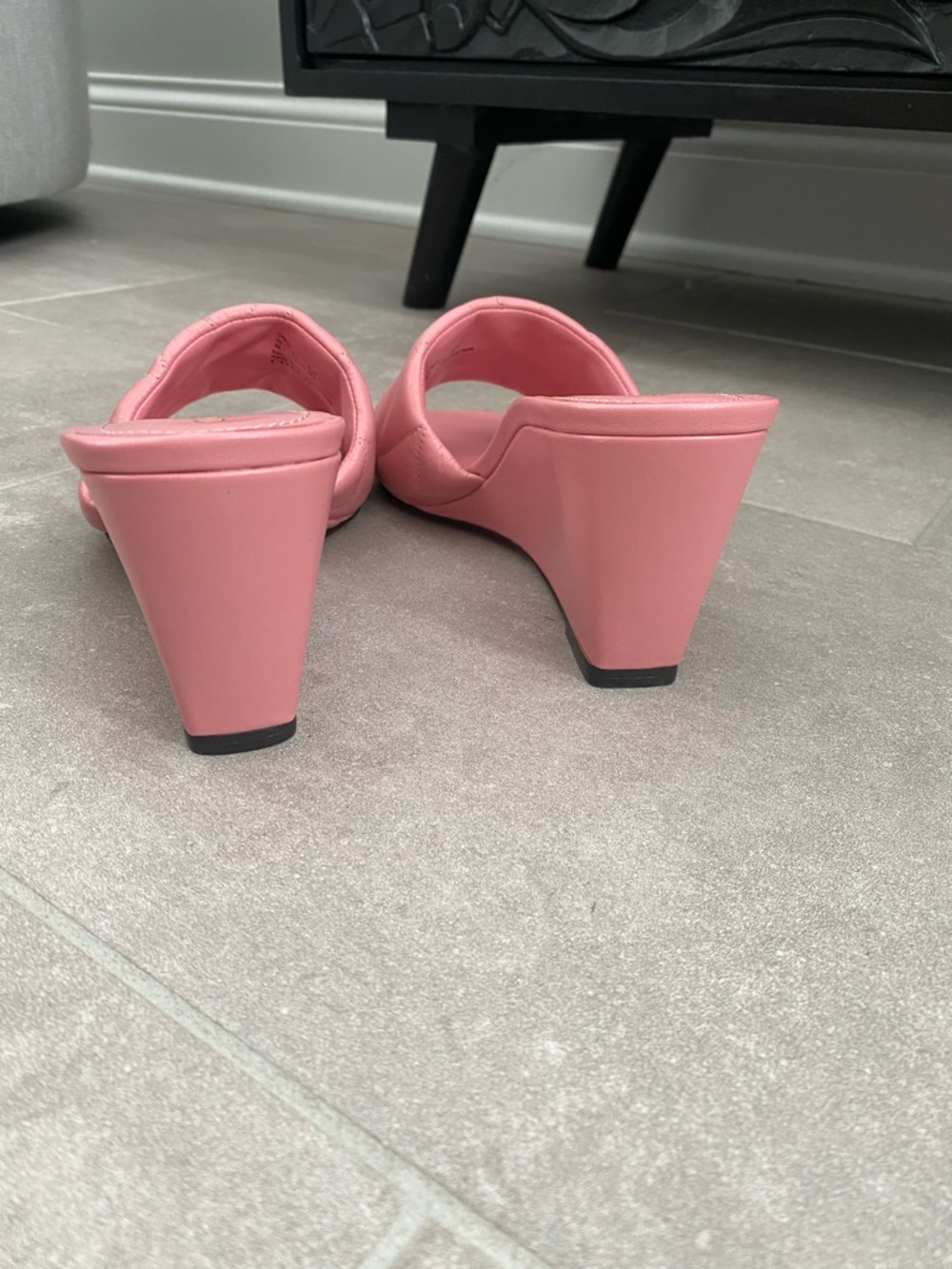 Coach Women's Emma Wedge
Sandal Bubblegum Size 9 - Picture 5 of 7
